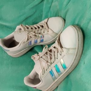 Adidas size 6 1/2